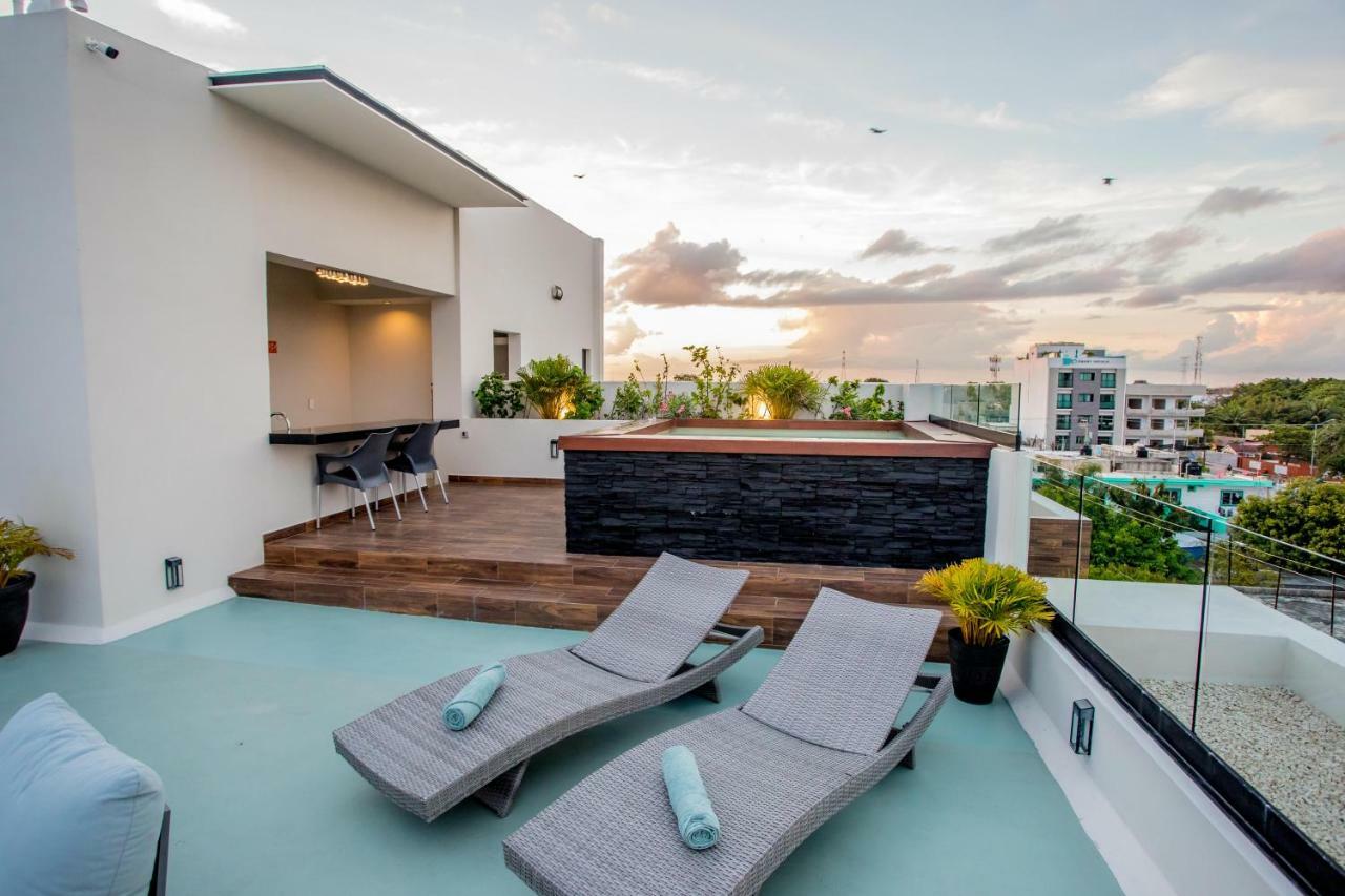 Honey B Suites Плая дел Кармен Екстериор снимка